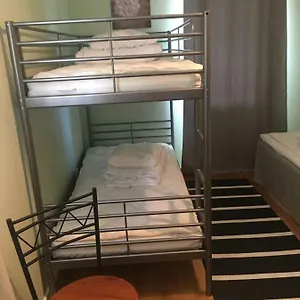 Hotell Treetop Hangout &